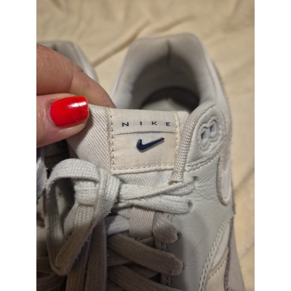 Size 10 - Nike Air Max‎ 1 '87 LX Light Smoke Grey - Picture 5 of 10